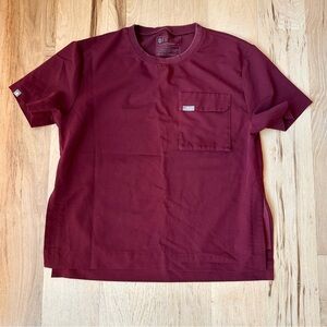 Figs burgundy Keji Crewneck scrub top women’s size XS